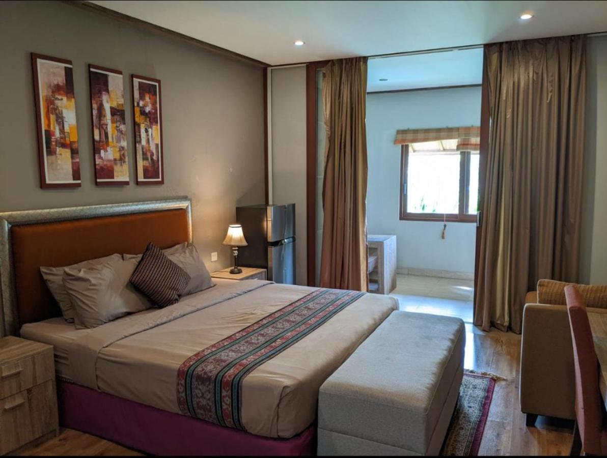 Puri Sabina Bed & Breakfast Jimbaran Eksteriør billede